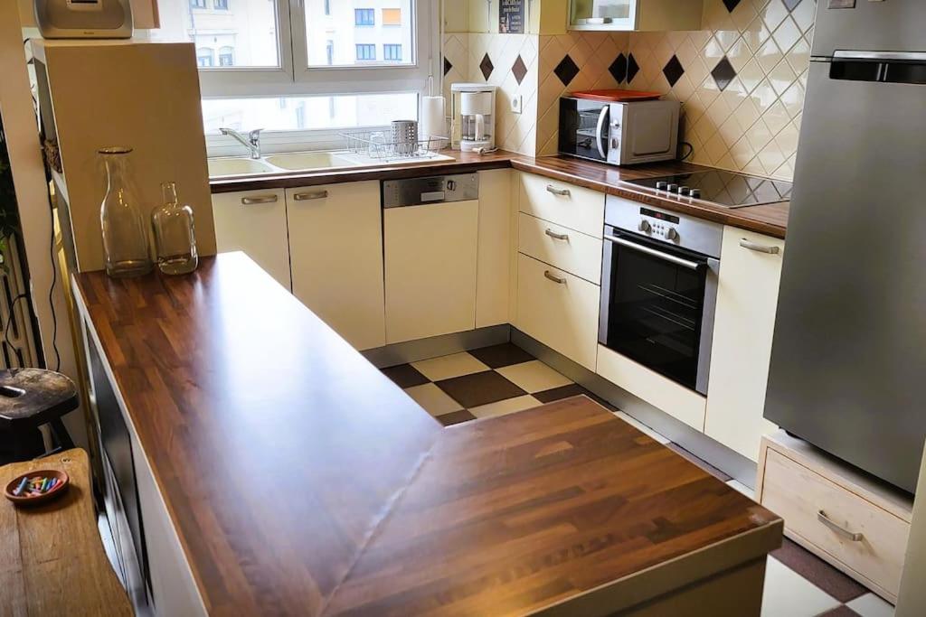 Appartement Des Beaux-Arts Besançon Eksteriør bilde